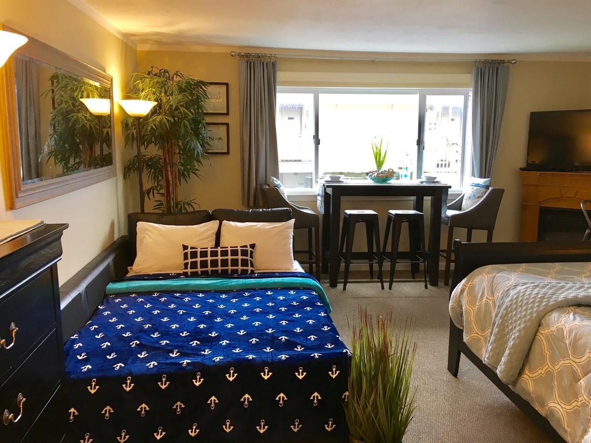 The Tradewinds Condo/Hotel Сийсайд Екстериор снимка
