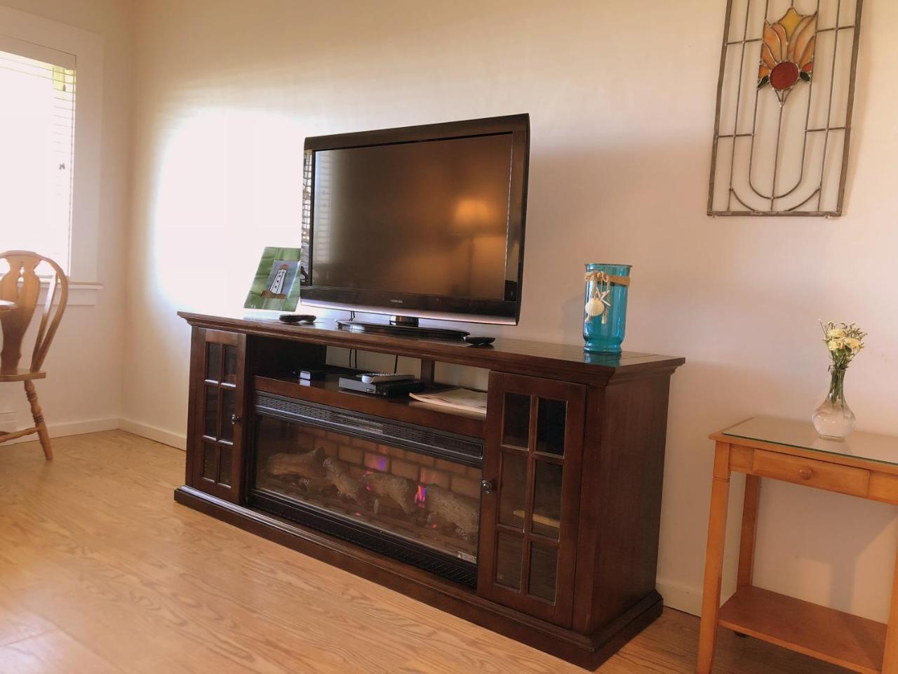 The Tradewinds Condo/Hotel Сийсайд Екстериор снимка