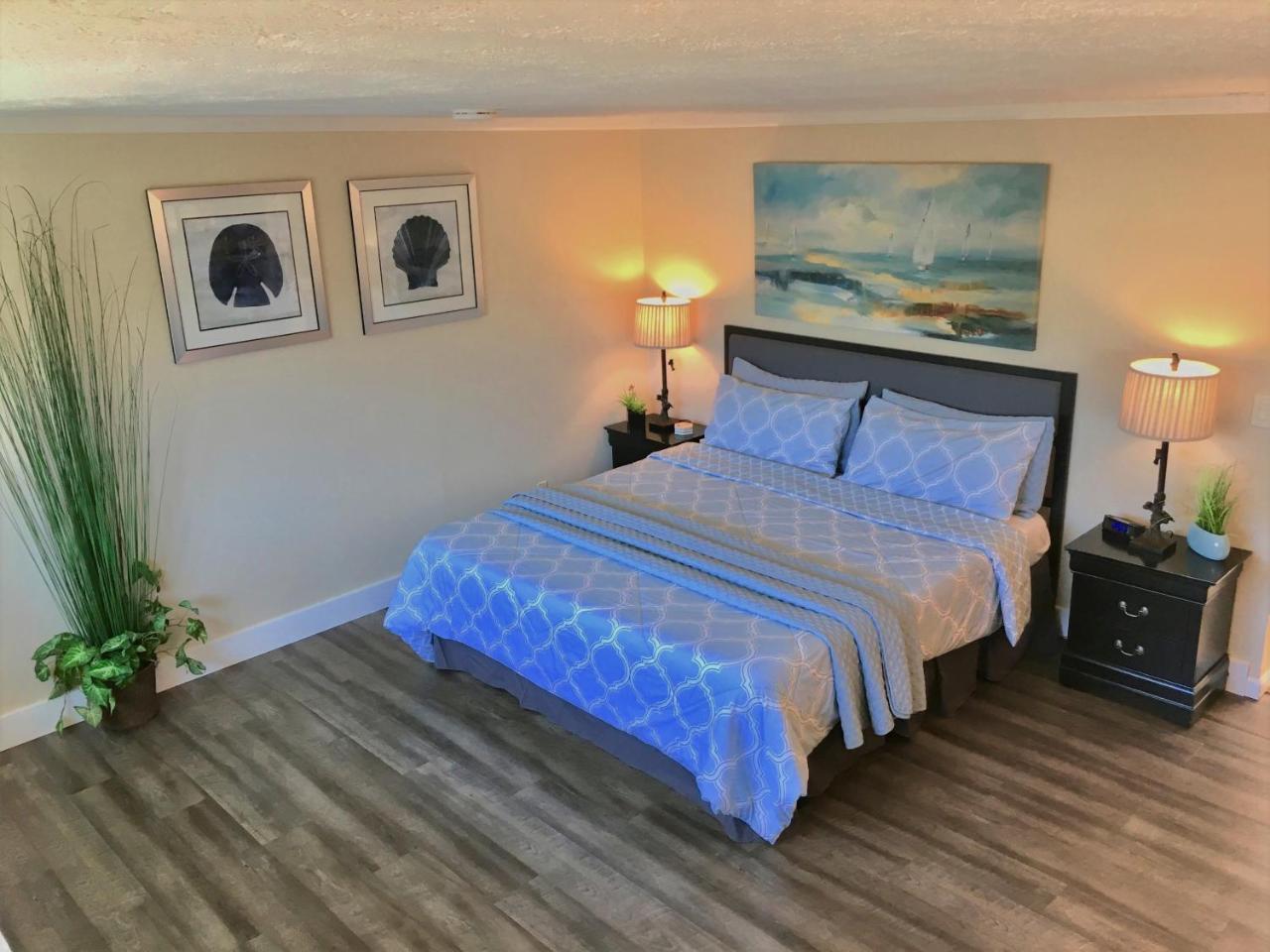 The Tradewinds Condo/Hotel Сийсайд Екстериор снимка